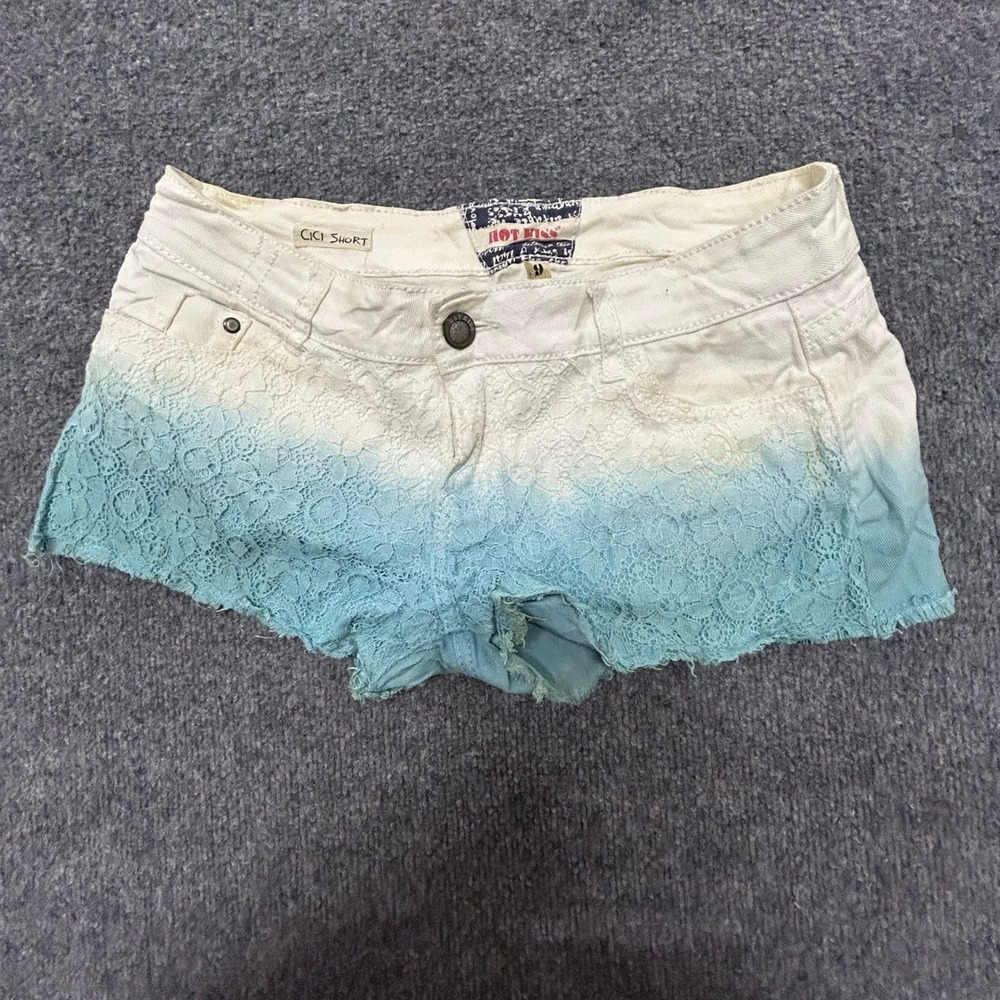 Hot Kiss Shorts Womens Size 9 White Blue Ombre Lace Low Rise Raw Hem Good